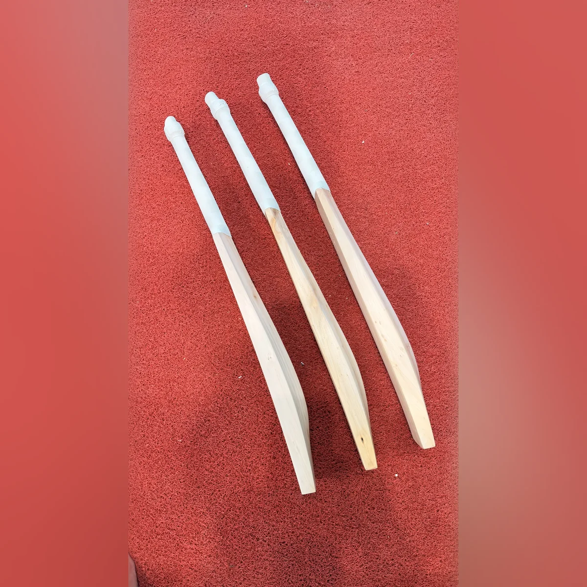 Plain English Willow Bats - Standard Size - Grade 1