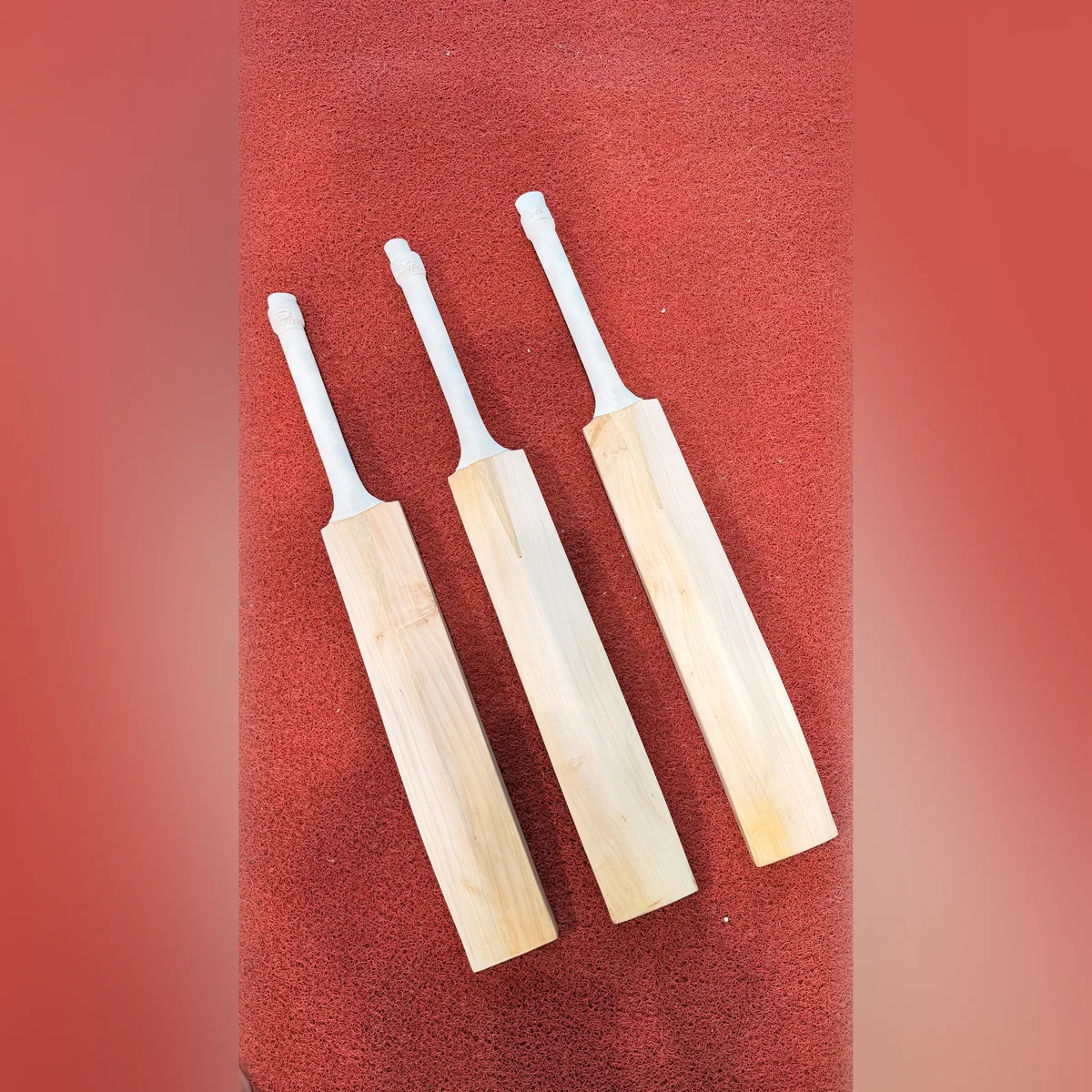 Plain English Willow Bats - Standard Size - Grade 1
