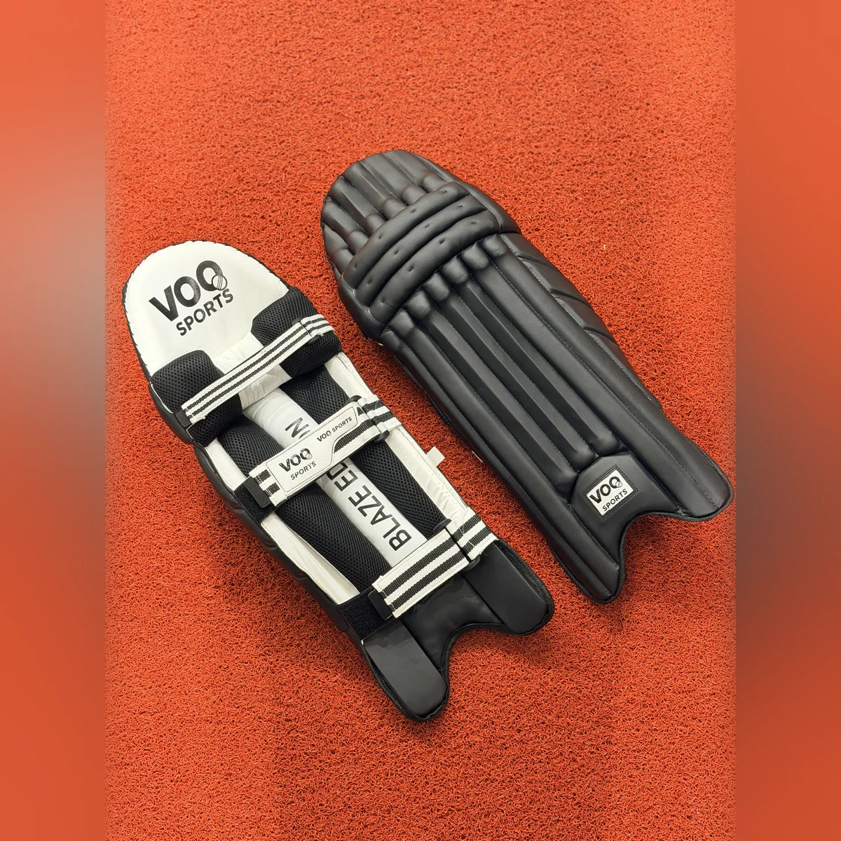 VOO Blaze Edition - Batting Pads - Black Leg Guards